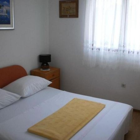 Apartment Tomislav Trogir Exteriör bild