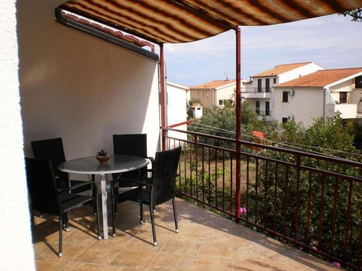 Apartment Tomislav Trogir Exteriör bild